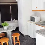 Brisas De Anaga 公寓 *